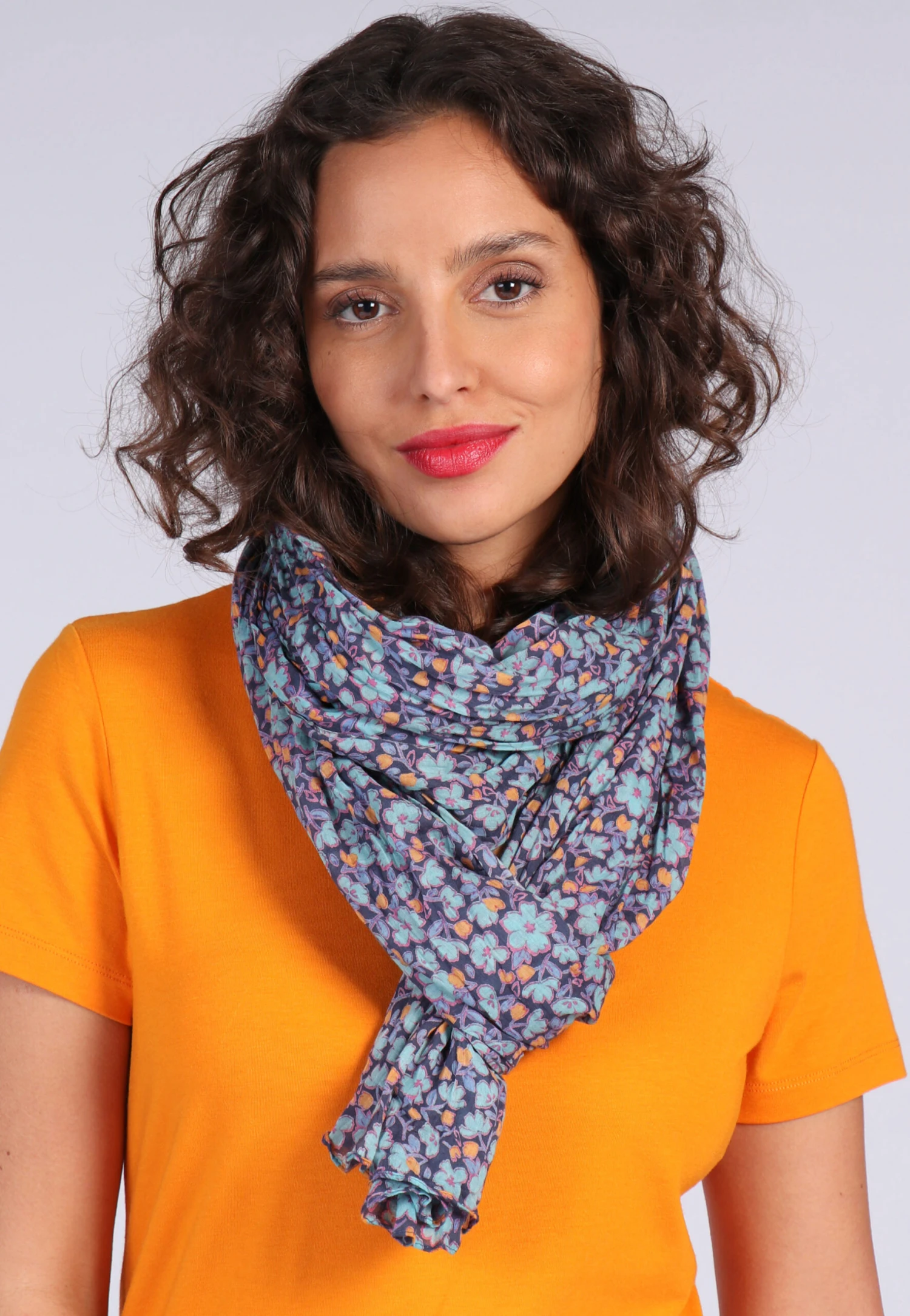 Tuch Sweet Sweet Jasmine - Pool 3 Tuch Sweet Sweet Jasmine - Pool