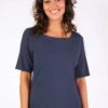 T-Shirt Constantina Solid - Navy 2 T-Shirt Constantina Solid - Navy -Modekleidung 01 032410037311