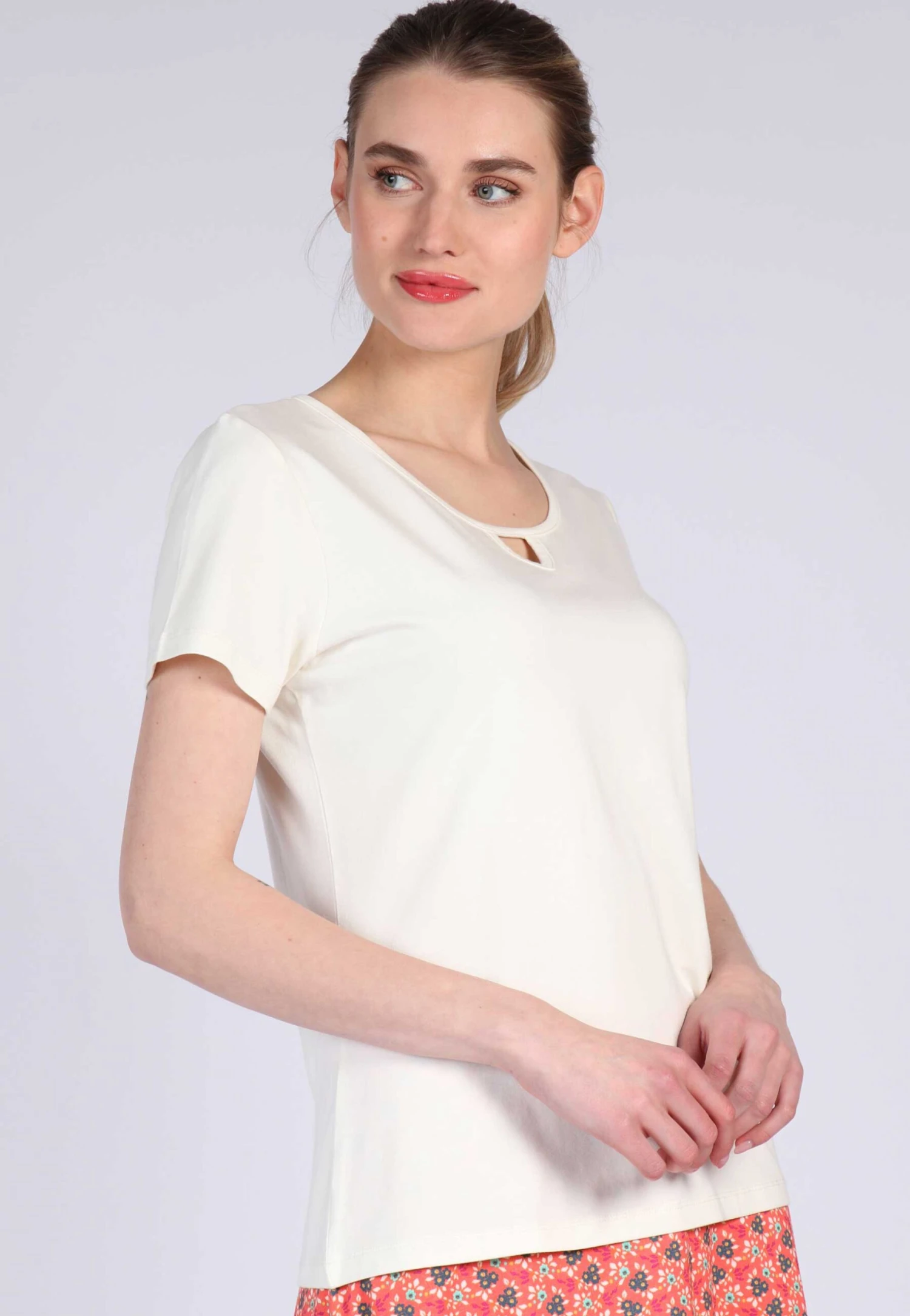 T-Shirt Vicky - Ivory 5 T-Shirt Vicky - Ivory – Bild 3