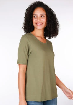 T-Shirt Tess - Olive -Modekleidung 03 082410053204