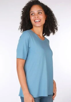 T-Shirt Tess - Swedish Blue -Modekleidung 03 082410053312