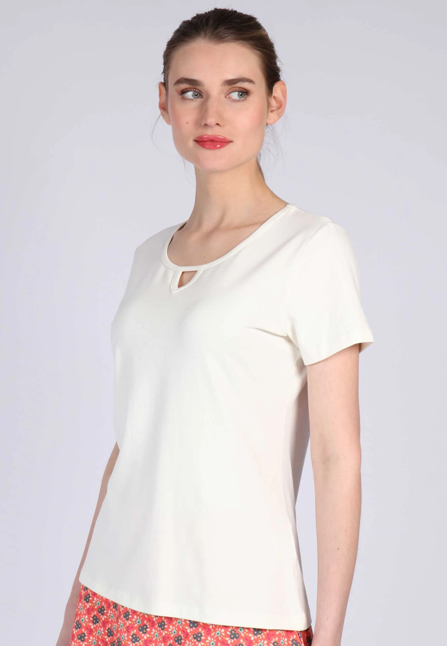 T-Shirt Vicky - Ivory 6 T-Shirt Vicky - Ivory – Bild 4