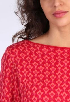 Strickpullover Camilla - Rubin -Modekleidung 07 032310008501
