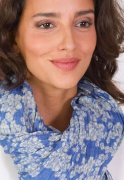 Thida Cherry Blossom- Royal Blue 7 Thida Cherry Blossom- Royal Blue -Modekleidung 07 032410057282