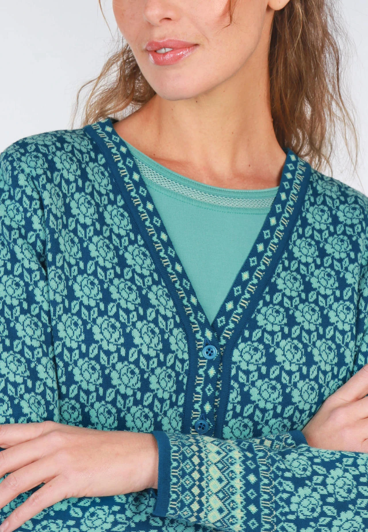 Strickjacke Christi Rose - Deep Ocean 7 Strickjacke Christi Rose - Deep Ocean – Bild 5