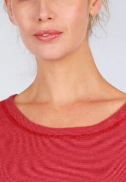 Langarmshirt Lonnja- Rubin -Modekleidung 07 062410016501