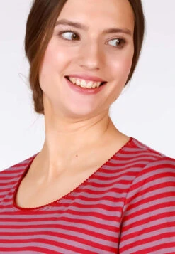 T-Shirt Sarita - Rubin -Modekleidung 07 082410050501