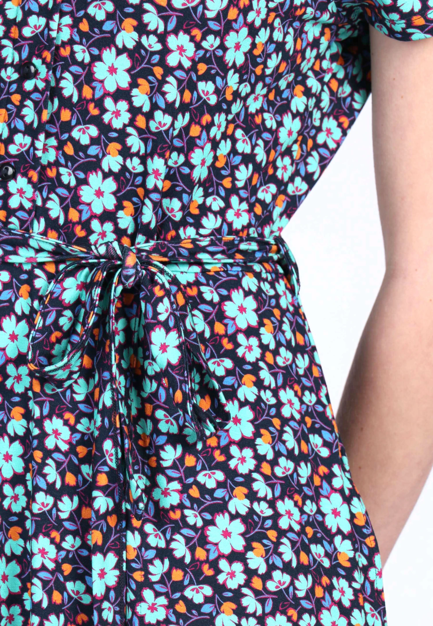 Kleid Ise Sweet Jasmine - Pool 8 Kleid Ise Sweet Jasmine - Pool – Bild 6