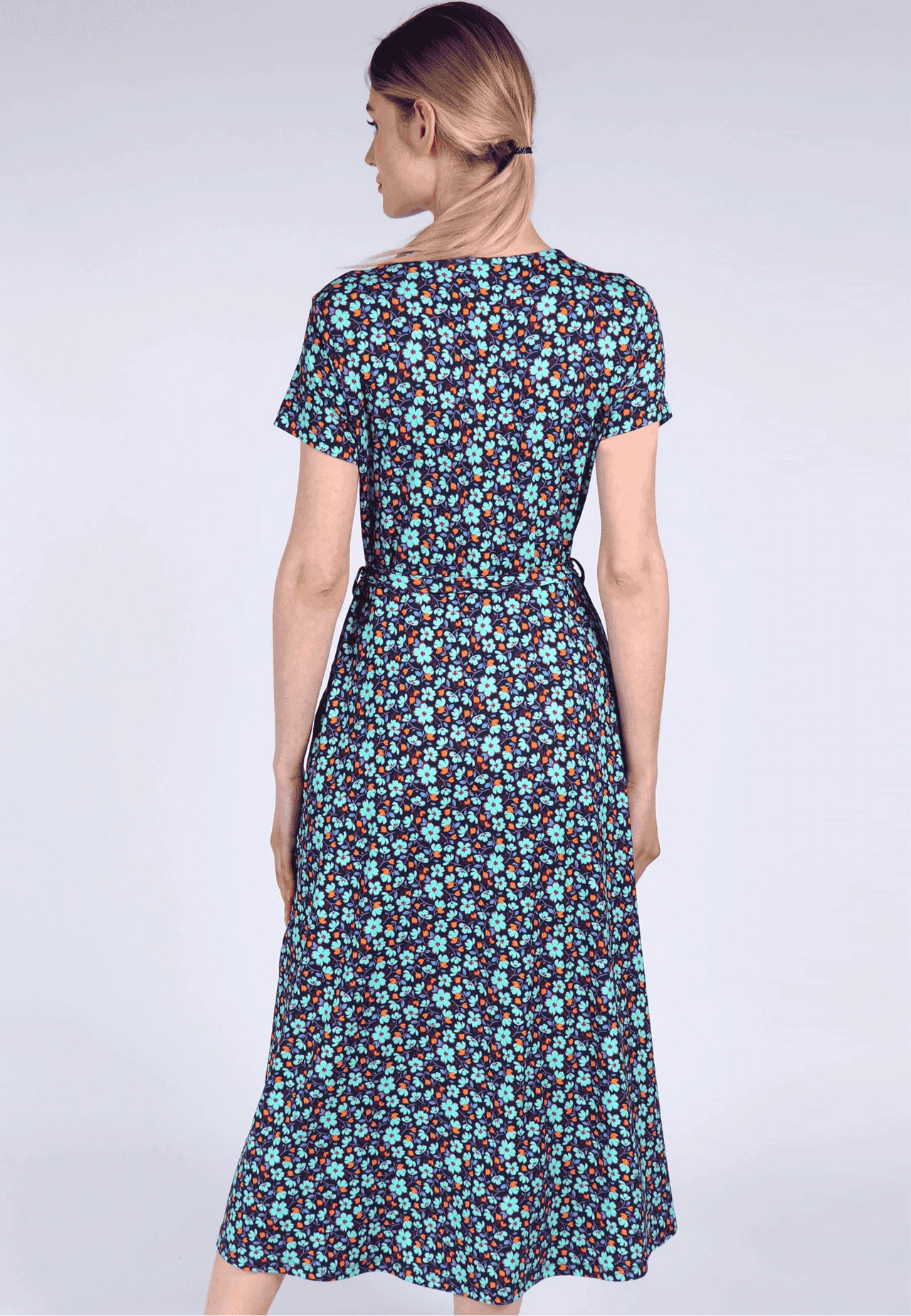 Kleid Ise Sweet Jasmine - Pool 9 Kleid Ise Sweet Jasmine - Pool – Bild 7