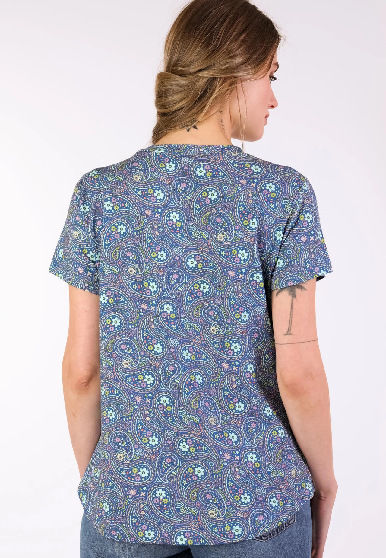 T-Shirt Endis Flower Paisley - Royal Blue 8 T-Shirt Endis Flower Paisley - Royal Blue – Bild 6