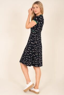 Brakeburn Florales Jerseykleid -Modekleidung 5052414356070 PT03