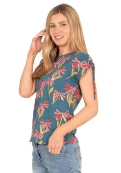 Breakeburn T-Shirt Stemmed Floral