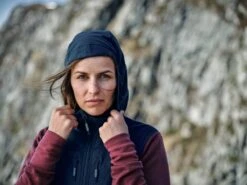 Devold Damen Heroy Hybrid Merino 210 Mit Zip Und Kapuze 7 Devold Damen Heroy Hybrid Merino 210 Mit Zip Und Kapuze -Modekleidung Devold Her y Hybrid 220420 1